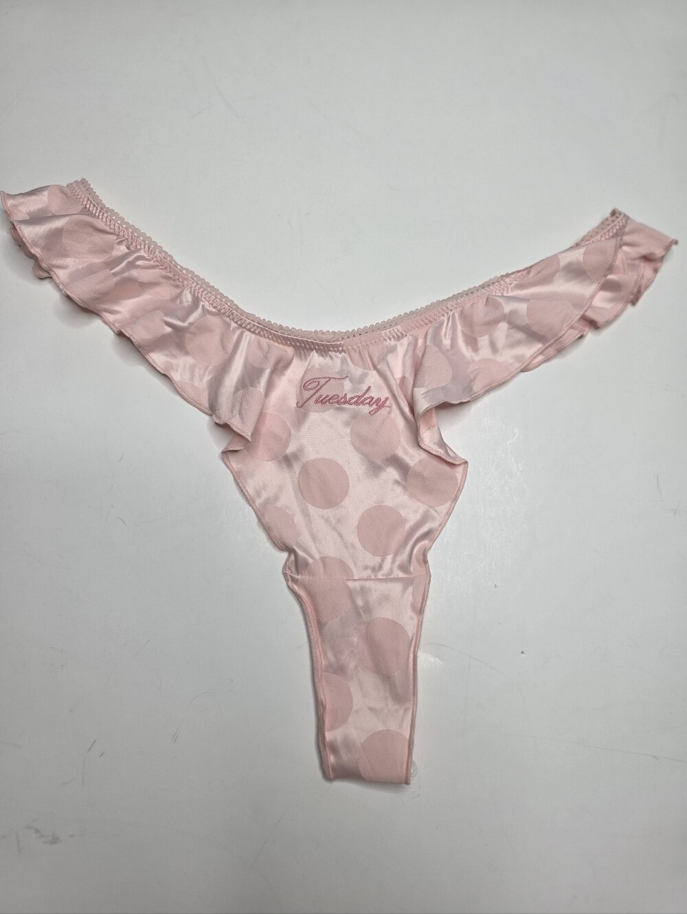 NEW Victoria's Secret Tuesday Thong Pink Polka Dot Medium